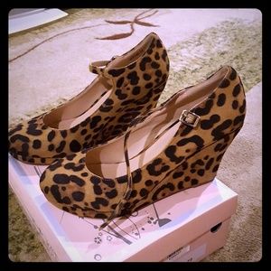 Gemini Leopard Wedges